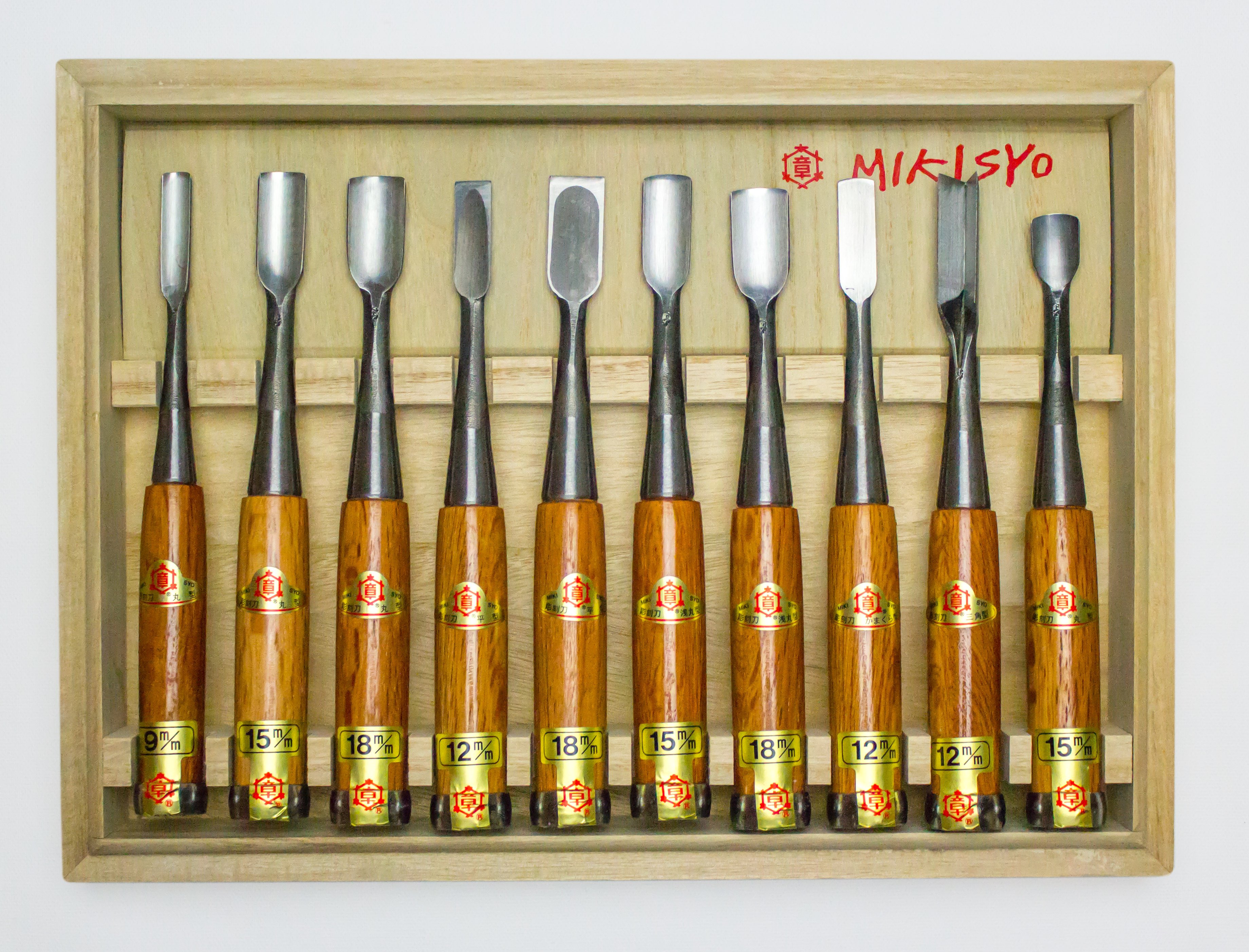 【HOTSALE】浅丸　彫刻鑿　10.5㎜　丸鑿　内丸　叩き　木彫鑿　手彫り道具　日本製　Japanese　Chisel のみ